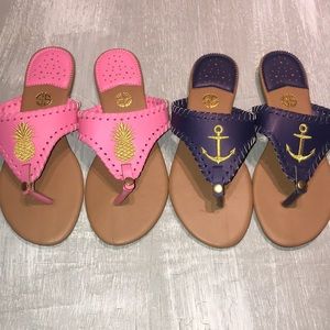 💙🌸TWO BRAND NEW SIMPLY SOUTHERN FLIP FLOPS!